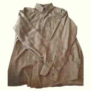 Arrow Men's Size Medium Button-up Shirt